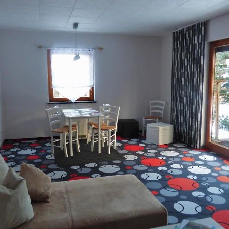 Adrett Apartment Hermsdorf  Екстериор снимка
